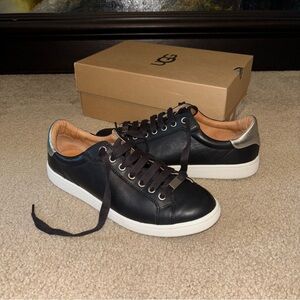 UGG Milo - Black/Silver Women’s 9.5